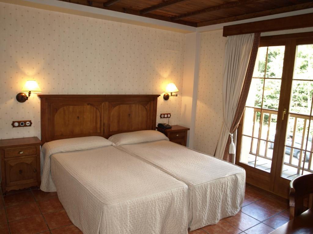 Hotel Bocale Sallent de Gállego Cameră foto
